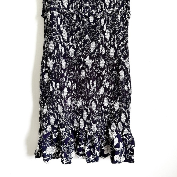 Likely Navy Blue white Floral print Zephra Shirred Floral Mini Dress sz 8 - Picture 8 of 12